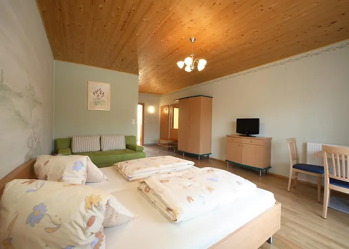 Weinbauernhof Vier Jahreszeiten